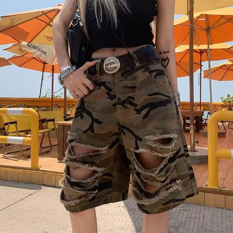 

Camouflage ripped wide-leg denim shorts women's summer 2025 new straight loose five-point medium pants