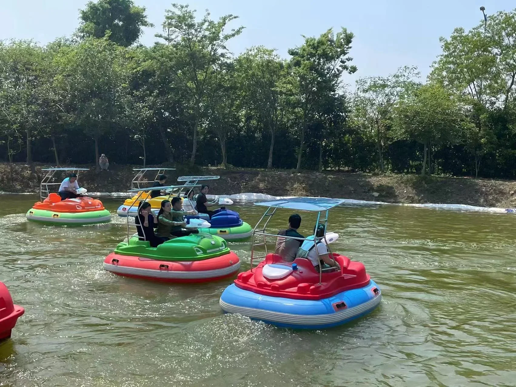 Electric Inflatable Boat Amusement Rides Adult Electric Bumper Boat Water Play Electric Boat