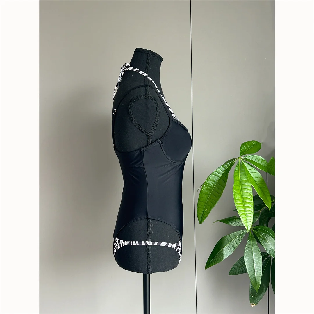 2026 Sexy Patchwork-Neckholder-Badeanzug, Damen-Bademode, Monokini mit hohem Beinausschnitt, gepolsterter Badeanzug, Badebekleidung, Badeanzug V8163 – Detail 3