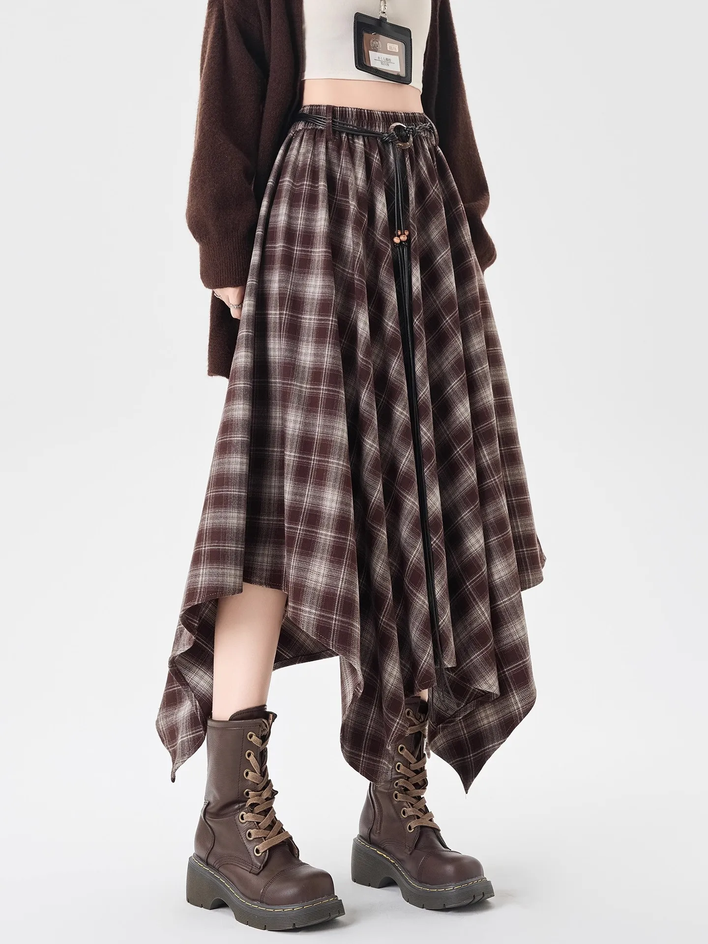 

Женская юбка-миди А-силуэта с высокой талией, весенне-осенняя, в клетку, с эластичным поясом, асимметричным подолом, прикрывающая бедра, в корейском стиле