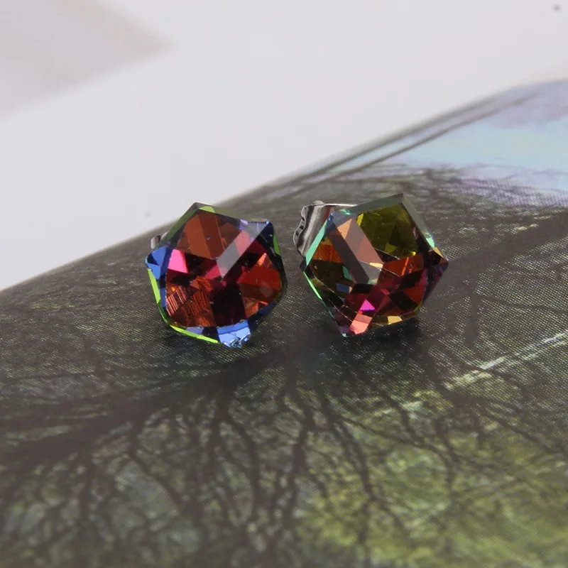 Luxury Classic Crystal Stone Stud Earrings Simple Water Cube Crystal Earrings For Women Female Wedding Party Jewelry Gifts