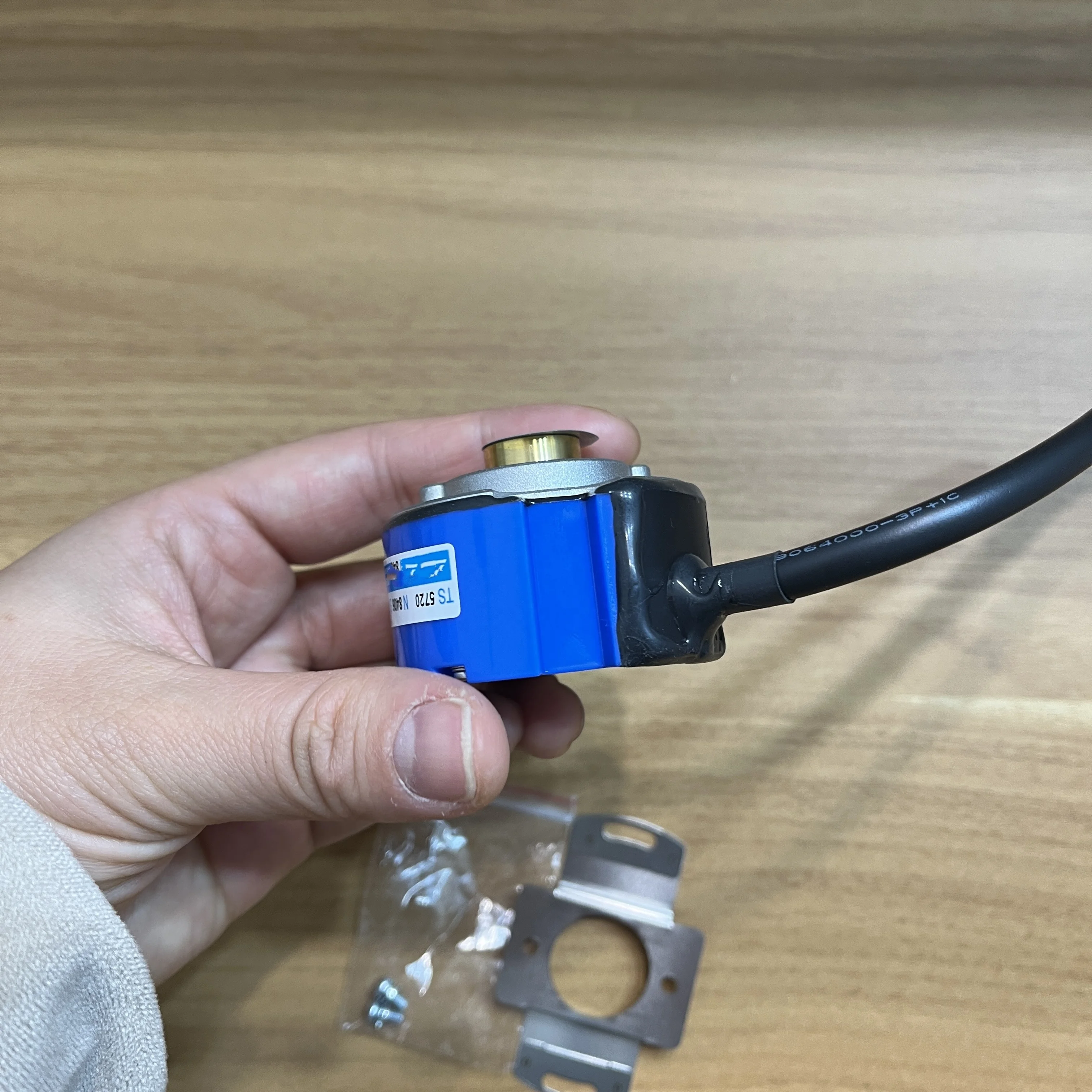 Bom preço original e novo codificador rotativo incremental ts5720n8406