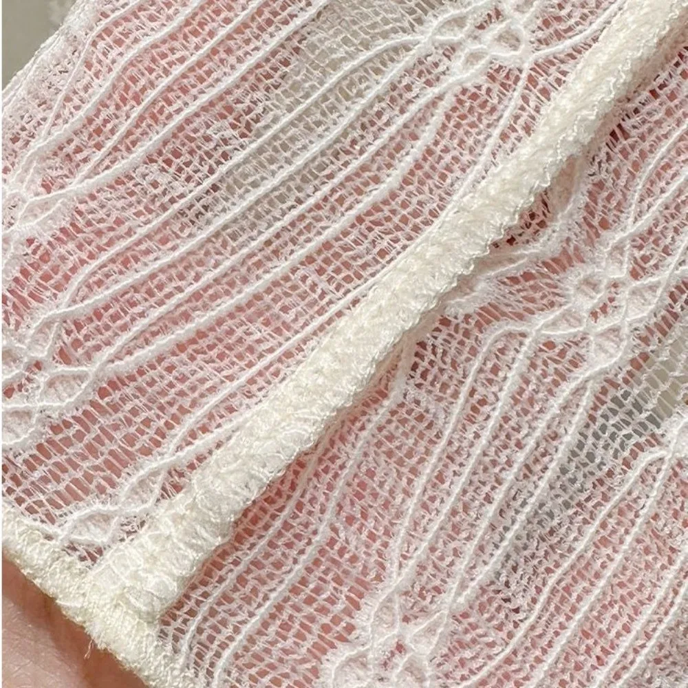 

Fashion Long Sleeve Lace Sheer Top Round Neck Solid Color See Through Top Thin Slim-fit Beach Sun-protection Cover-up