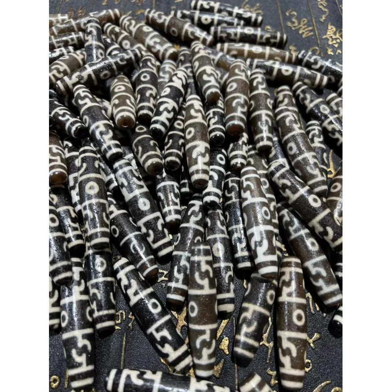 Vessel Tibetan Factory Wholesale High-Oil Coated Pulp Weathering Delicate 60mm Black and White to Pure Tibet Beads