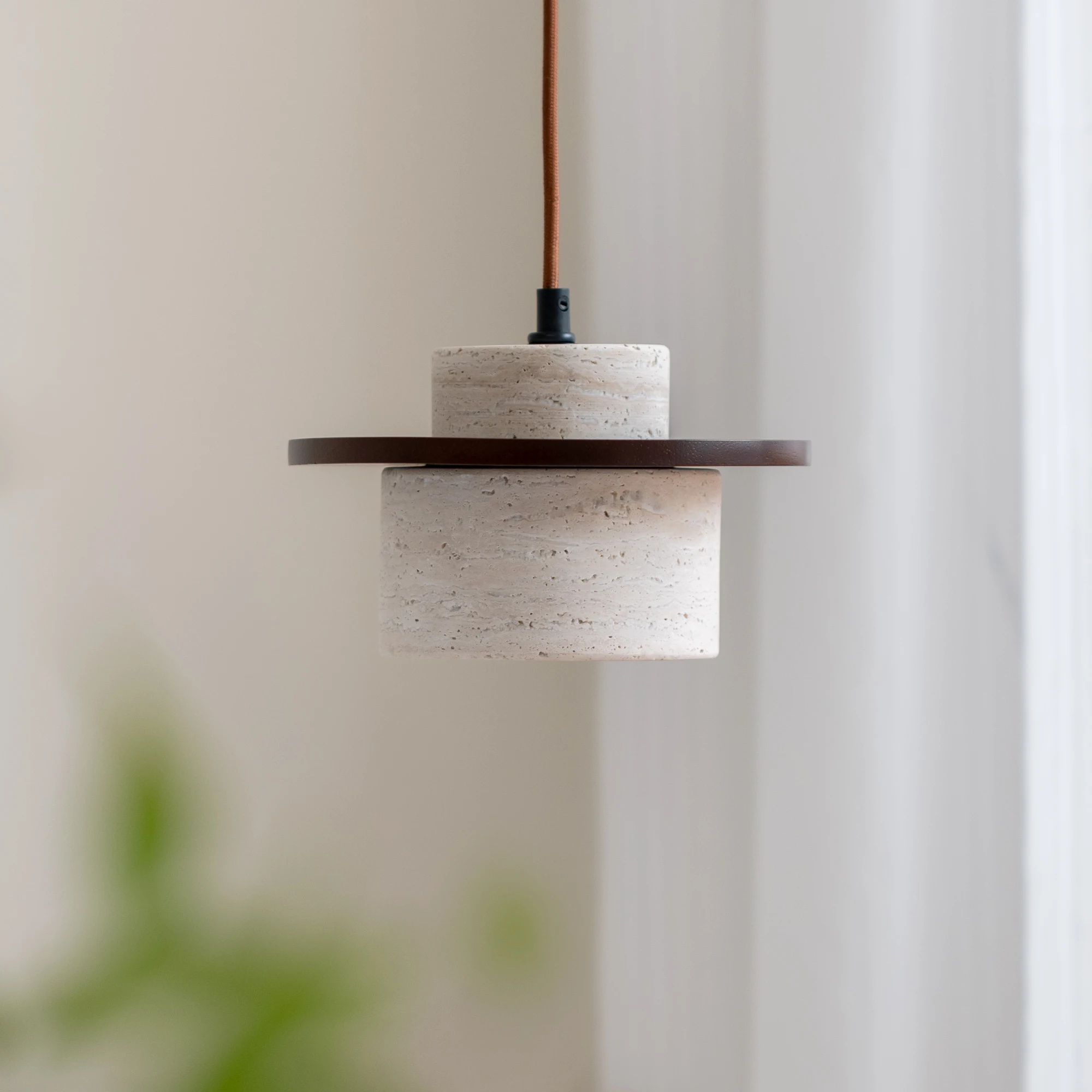 Lampada a sospensione in pietra gialla stile Wabi-sabi per camera da letto Comodino Camera dei bambini Sala da pranzo Bancone bar Lampada a sospensione semplice