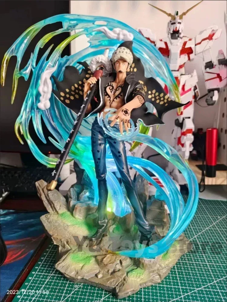 

41cm One Piece Gk Phantom Trafalgar D. Water Law Qiwuhai Super Huge Scene Action Figure Statue Collection Toys Kids Gift