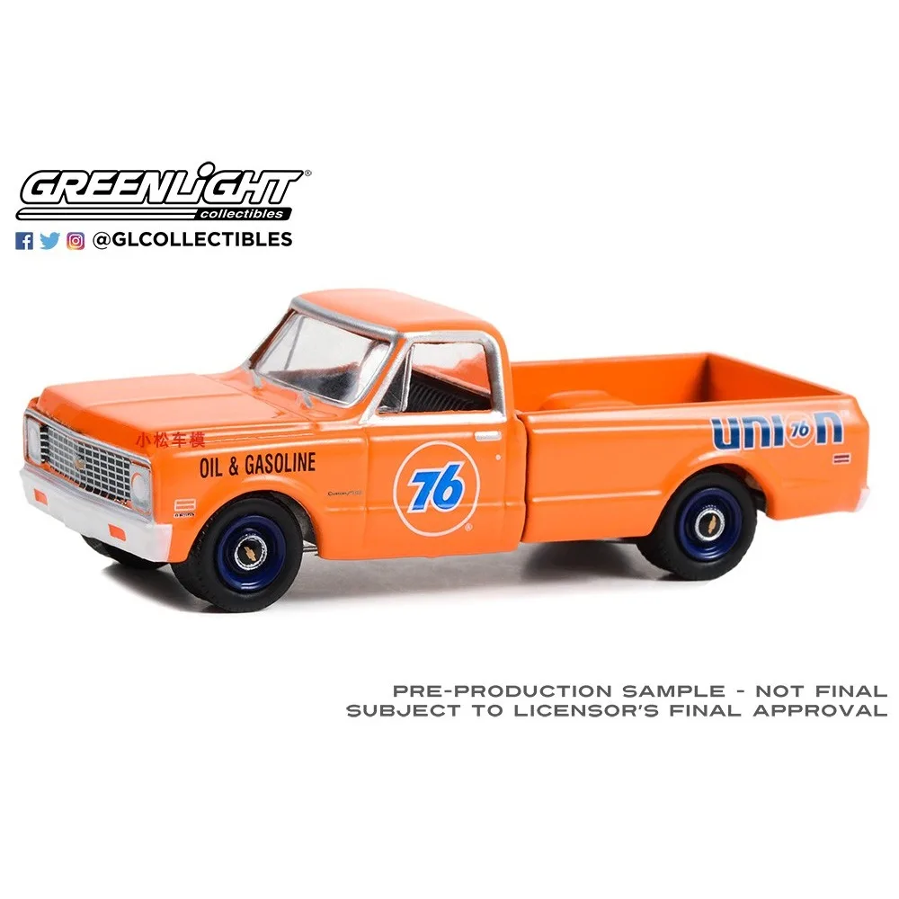 1:64 1972 Chevrolet C-10- Union 76 feiert den 90-jährigen Jubiläum Advanced Collection Ornament Automodelle