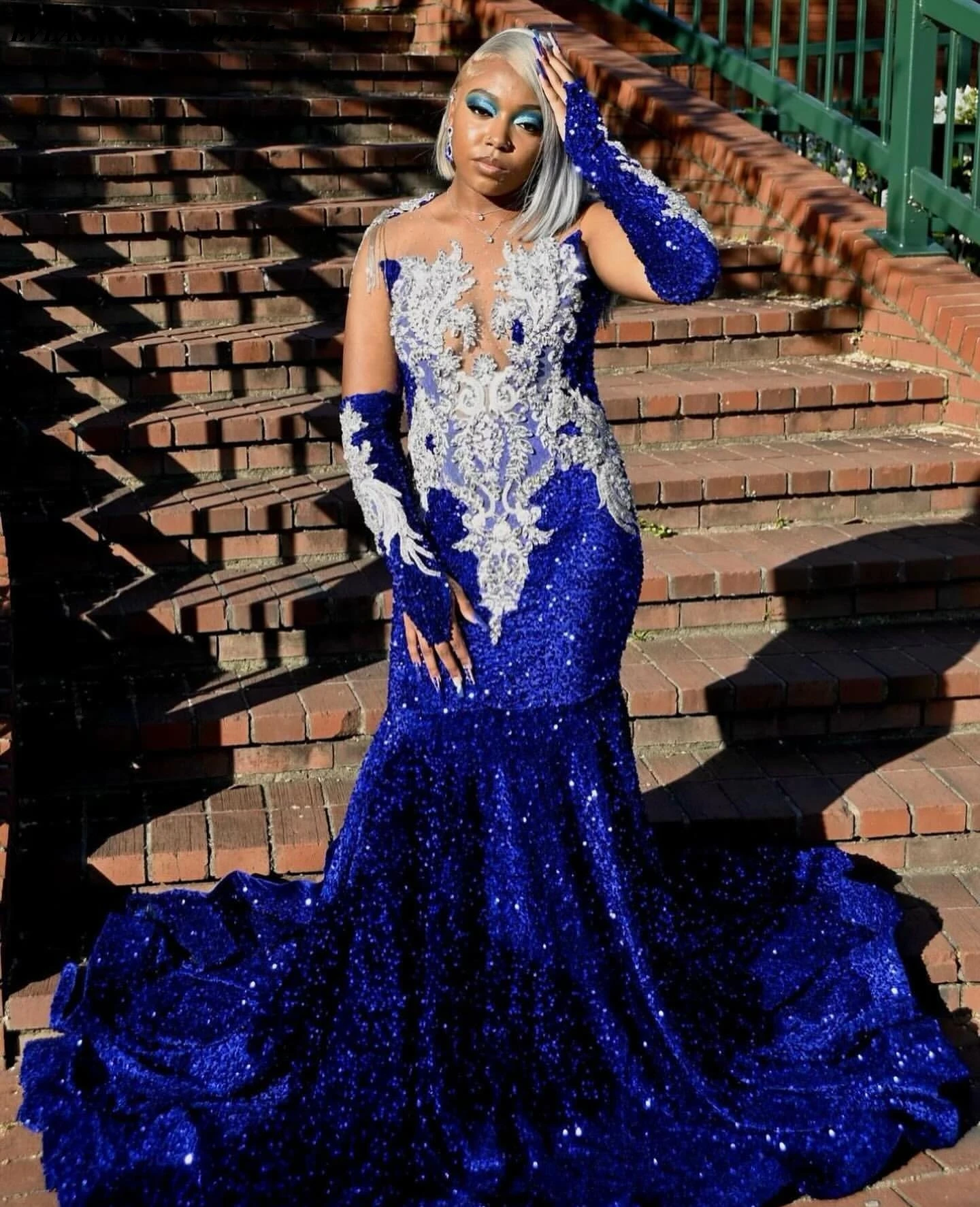 EVLAST personalizado azul real lentejuelas sirena vestido de graduación de manga larga para niñas negras vestido de Gala de cumpleaños con cuentas de diamantes de imitación P38