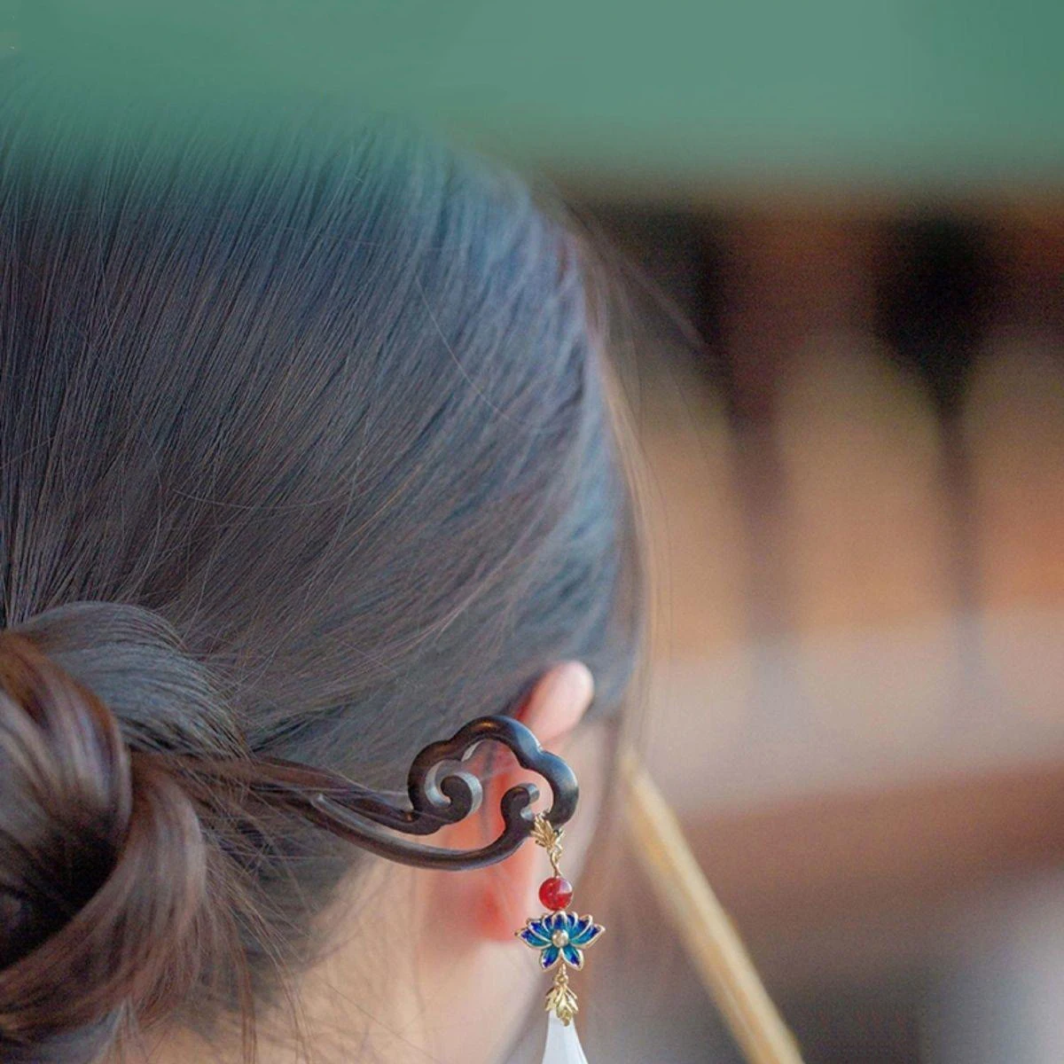 New Chinese Style Auspicious Cloud Wooden Hairpin Water Droplets Jade Beads Flowing Su Swaying Steps Hair Hanfu Accessories