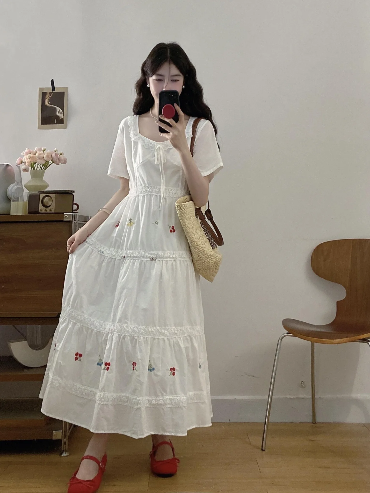 

Женское платье больших размеров с мягкой вышивкой, цветочным кружевом, квадратным воротником, юбкой А-силуэта, высокой талией, короткими рукавами, средней длины