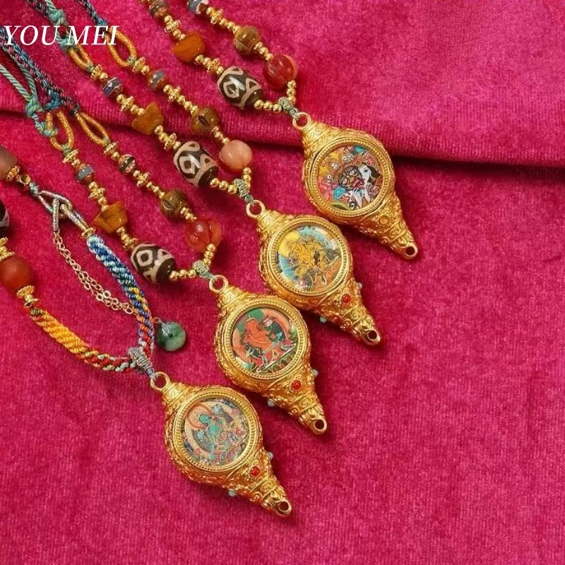 

Tibetan Thangka Buddha Amulet,Brass Car Center Console Ornament,Exquisite Handicraft Souvenir Amulet Trinket Gift Buddhist Item