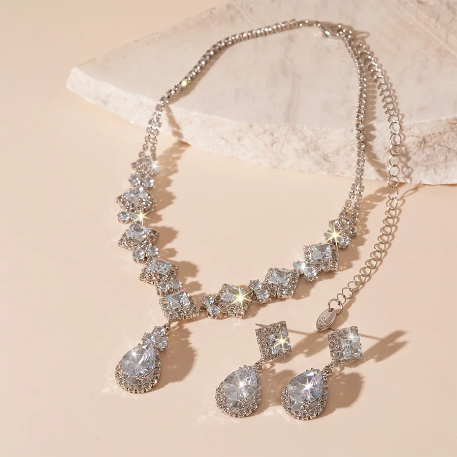 Thumbnail 3 - #23 Dangle Chain Earrings Comparison Guide