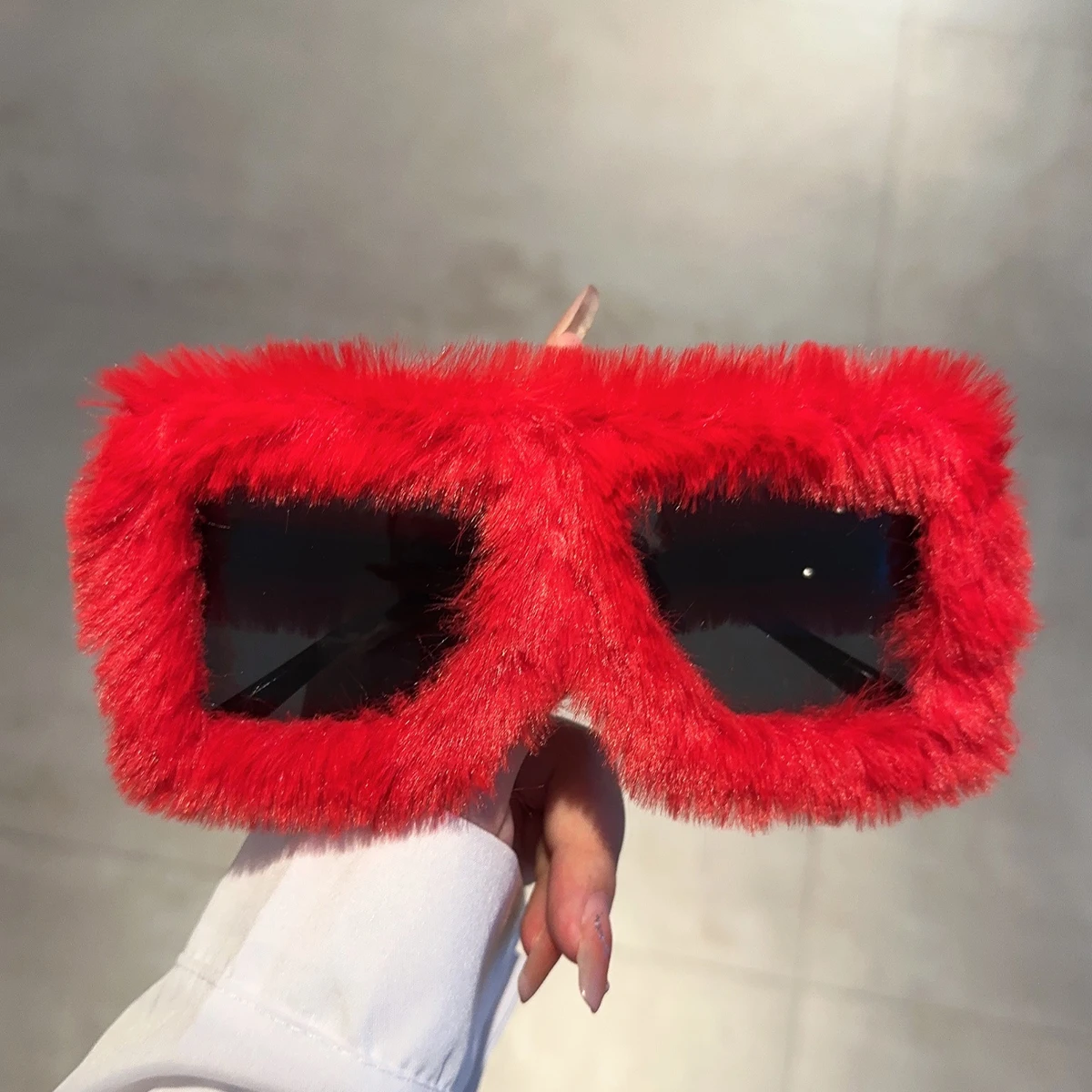 KAMMPT Oversized Square Women Sunglasses New Fashion Furrry Frame Gradient Shades Eyewear Retro Brand Design Winter Sun Glasses