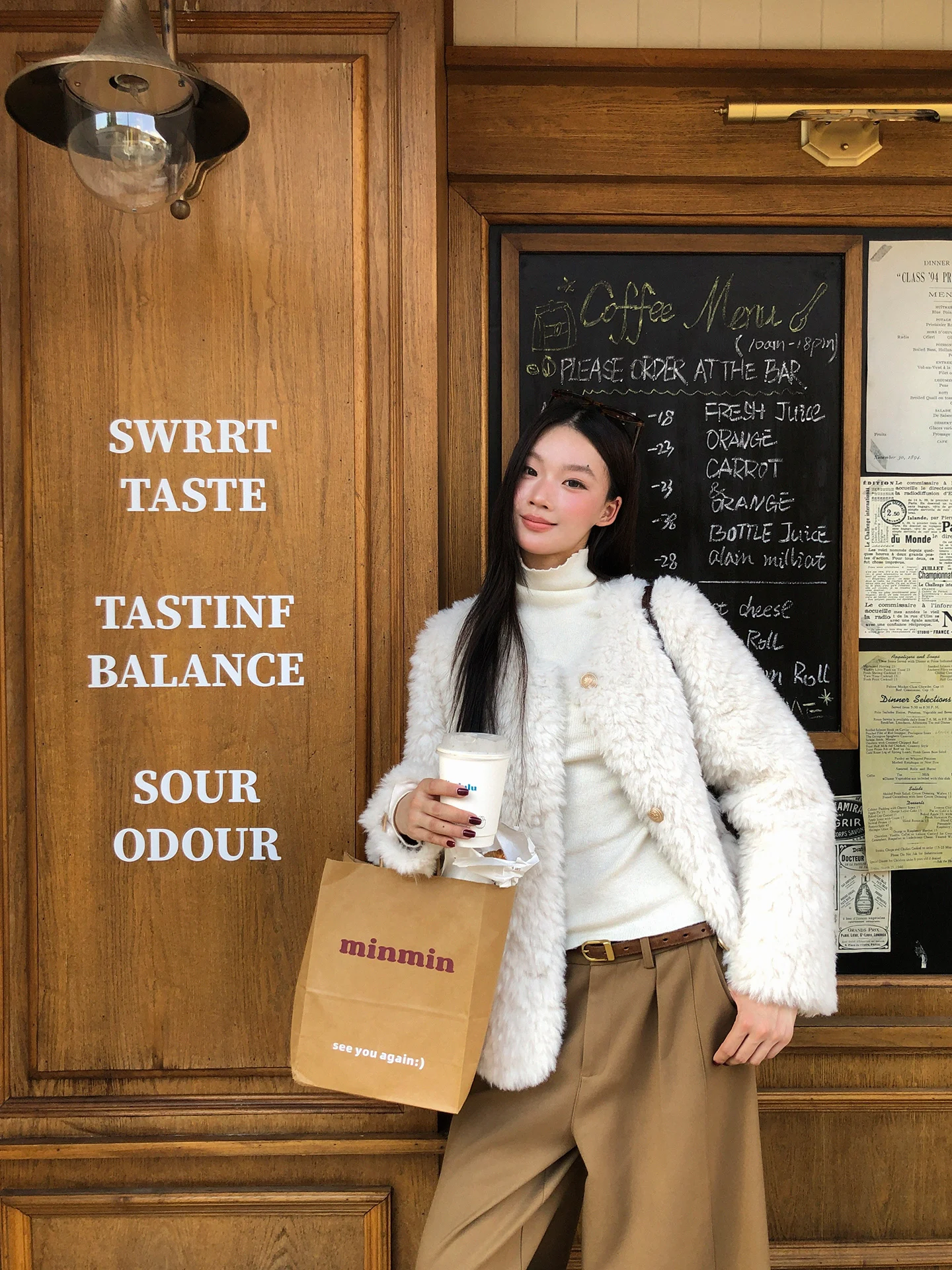 Red Celebri Lamb Fur Jaet Women's ort Sle Korean System Warm Cotton Clothes Small Size Winter Faion Outerwear