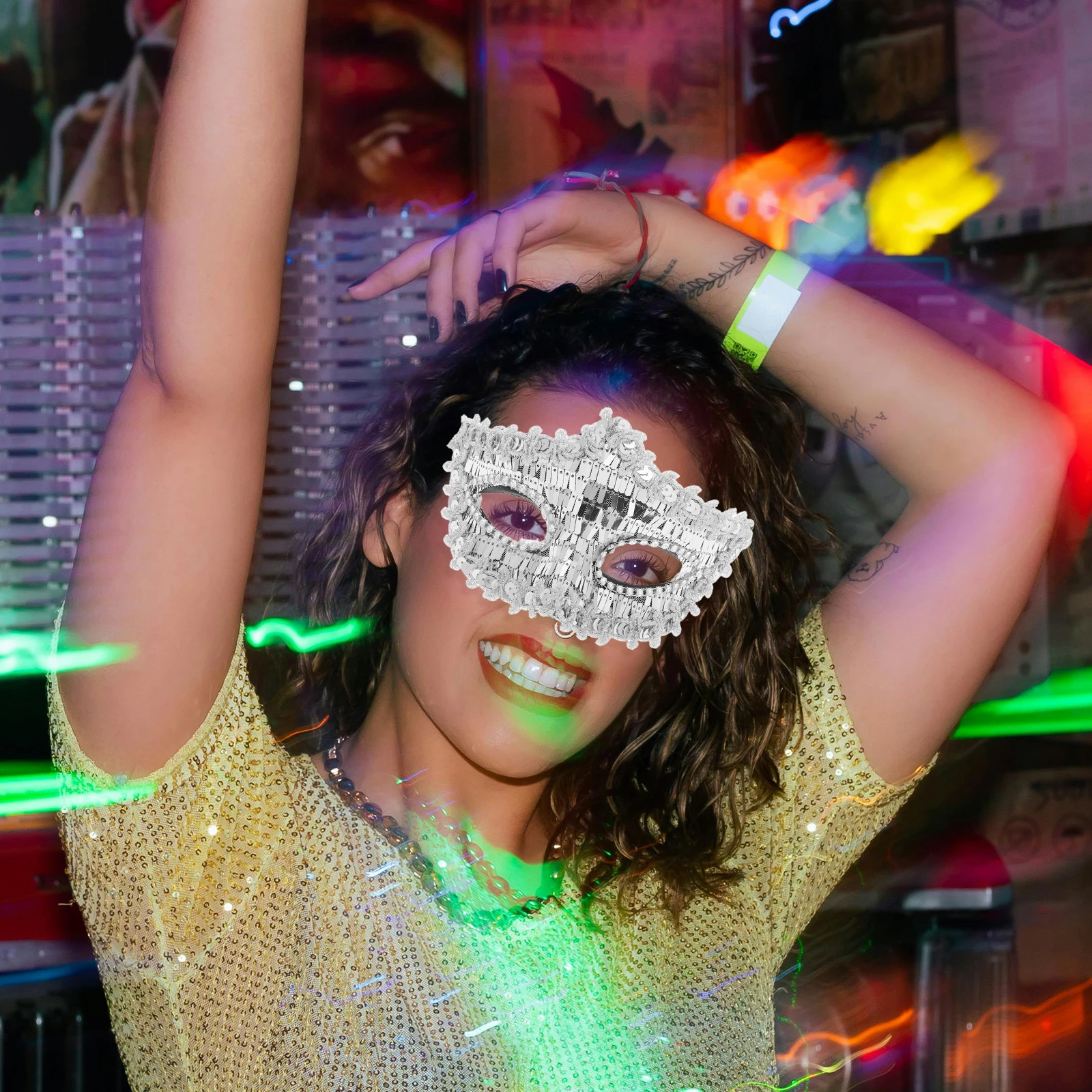 

Masquerade Mask for Women Silver Face Bling Half Eye Decorative Glitter Costume Mardi Gras Party Halloween Sequin Accessory