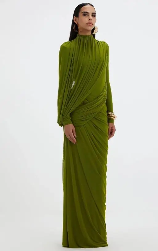 

2025 Autumn New High Neck Long Sleeved Design Olive Green Pleated Hanging Long Skirt