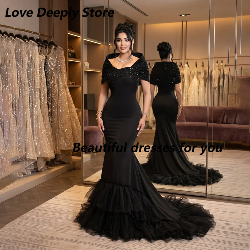 Elegante schwarze Hochzeitspartykleider, maßgeschneidertes, schulterfreies, perlenbesetztes Meerjungfrauen-Abendkleid mit Schleppe, langes Ballkleid