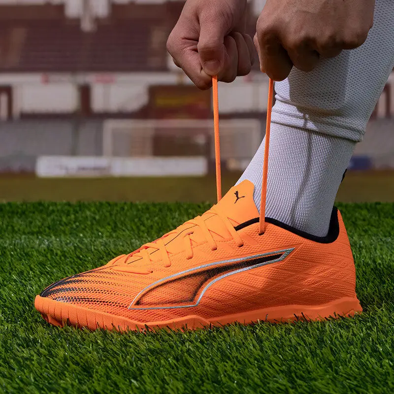 scarpe-da-calcio-puma-one-piece-tongue-tt-da-uomo-108542-03-con-suola-in-gomma-per-erba-sintetica