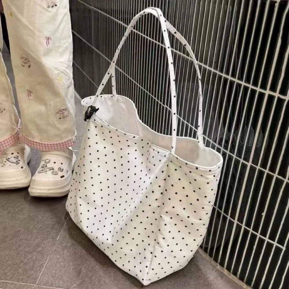 INS Korean Polka Dot Shoulder Bag, Large Capacity Lightweight Canvas Tote Bag Womens' Simple Casual Commuter Bag Shopping Bag