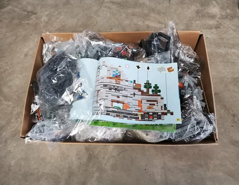 

2688 шт. строительные блоки, кирпичи, развивающие игрушки, совместимые 21137 76010, подарки на день рождения, Хэллоуин, Рождество