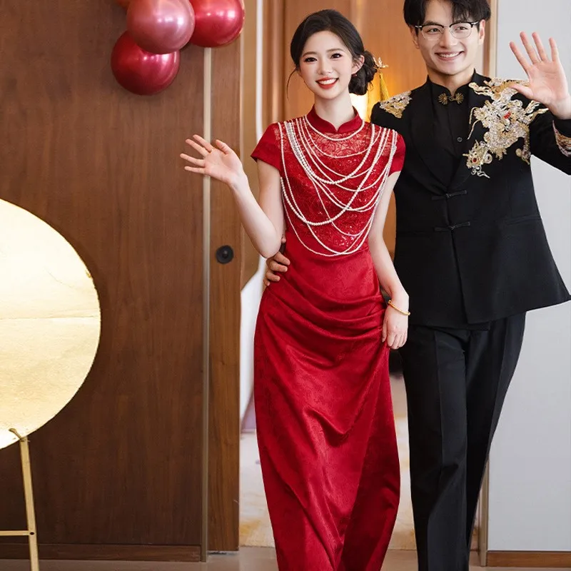 

Elegant red slender waist new Chinese-style cheongsam for toasting fashionable dress