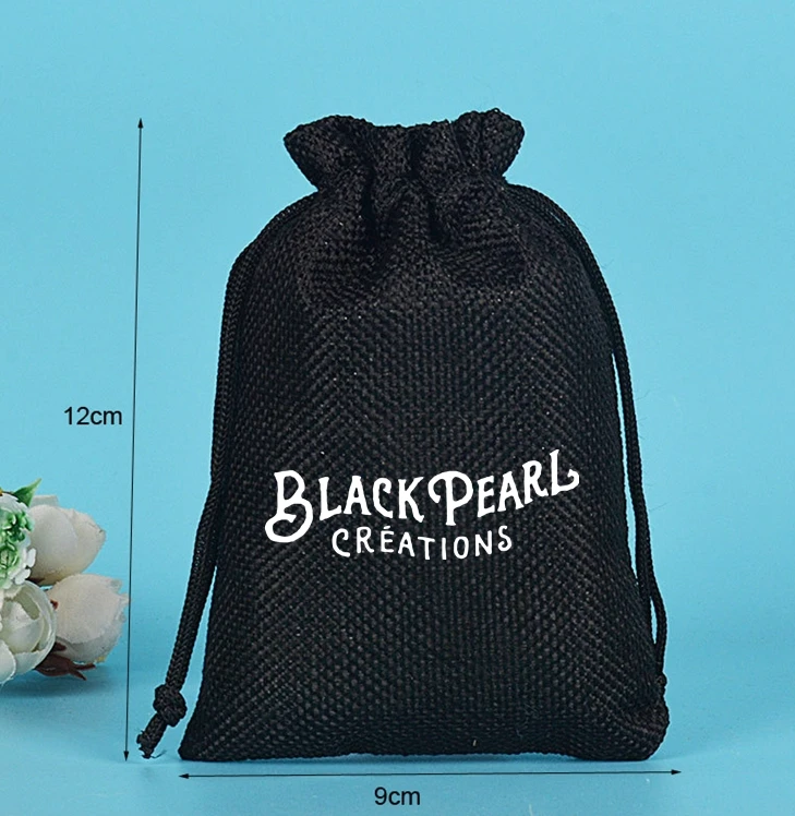 600 Pieces 9x12cm Black Linen Bags Drawstring Gift Packaging Pouches Screen Printed With White Color Logo Customized Logo