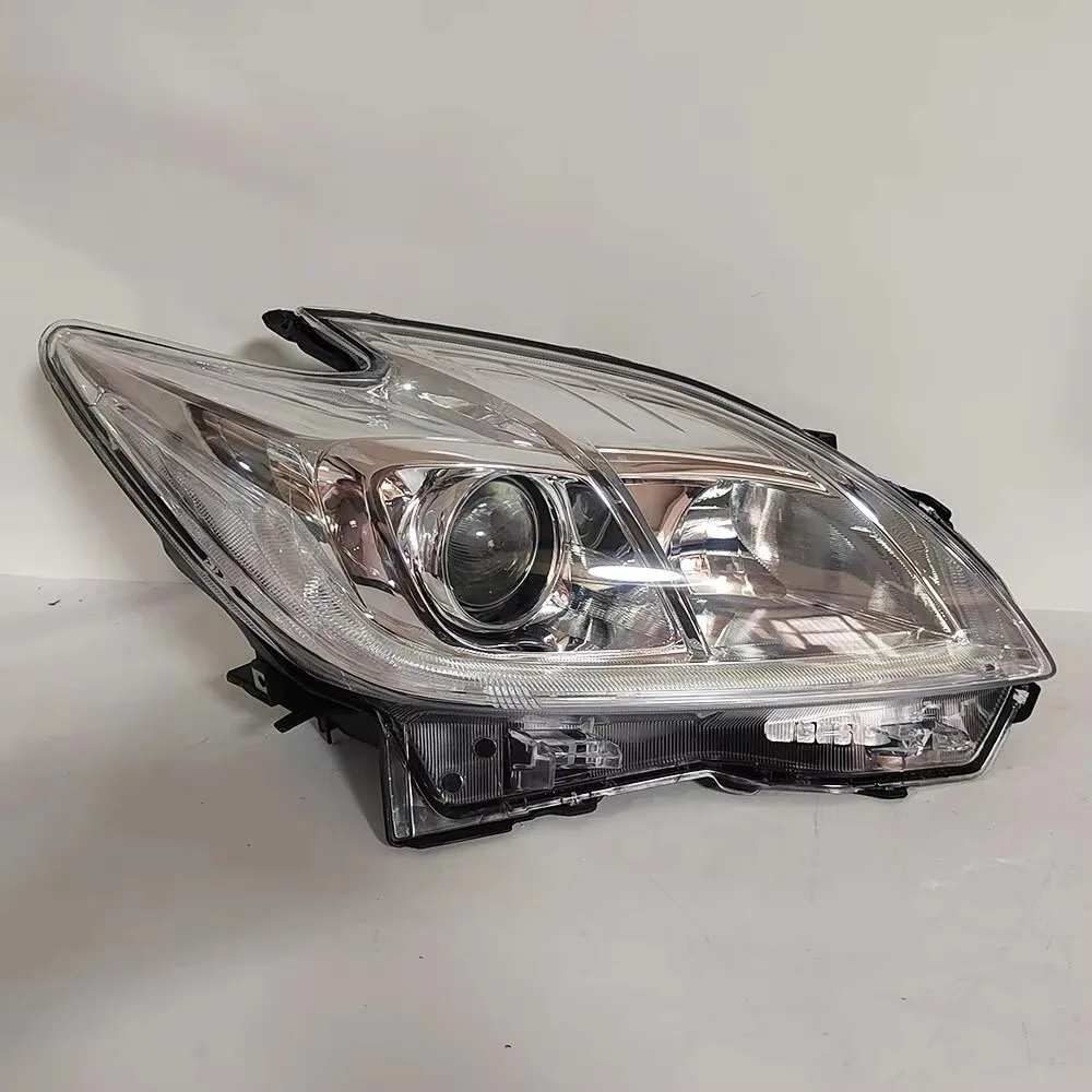 A Pair Car LED Headlight For Toyota Prius ZVW30 Headlamp Lens 2009 2010 2011 2012 2013 2014 2015