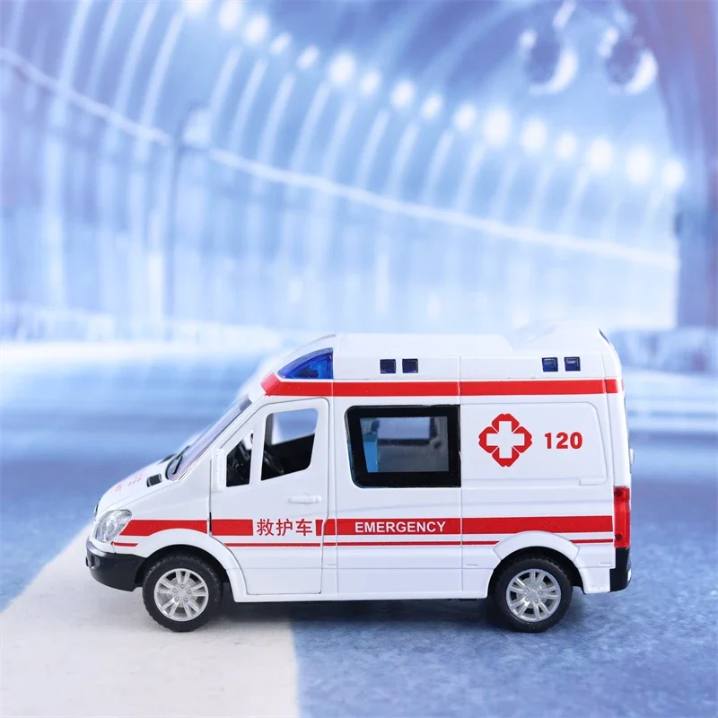 1:32 Mercedes-Benz ambulance police car Diecast Metal Alloy Model Car Pull Back Sound Light Car Children Gift Collection A95