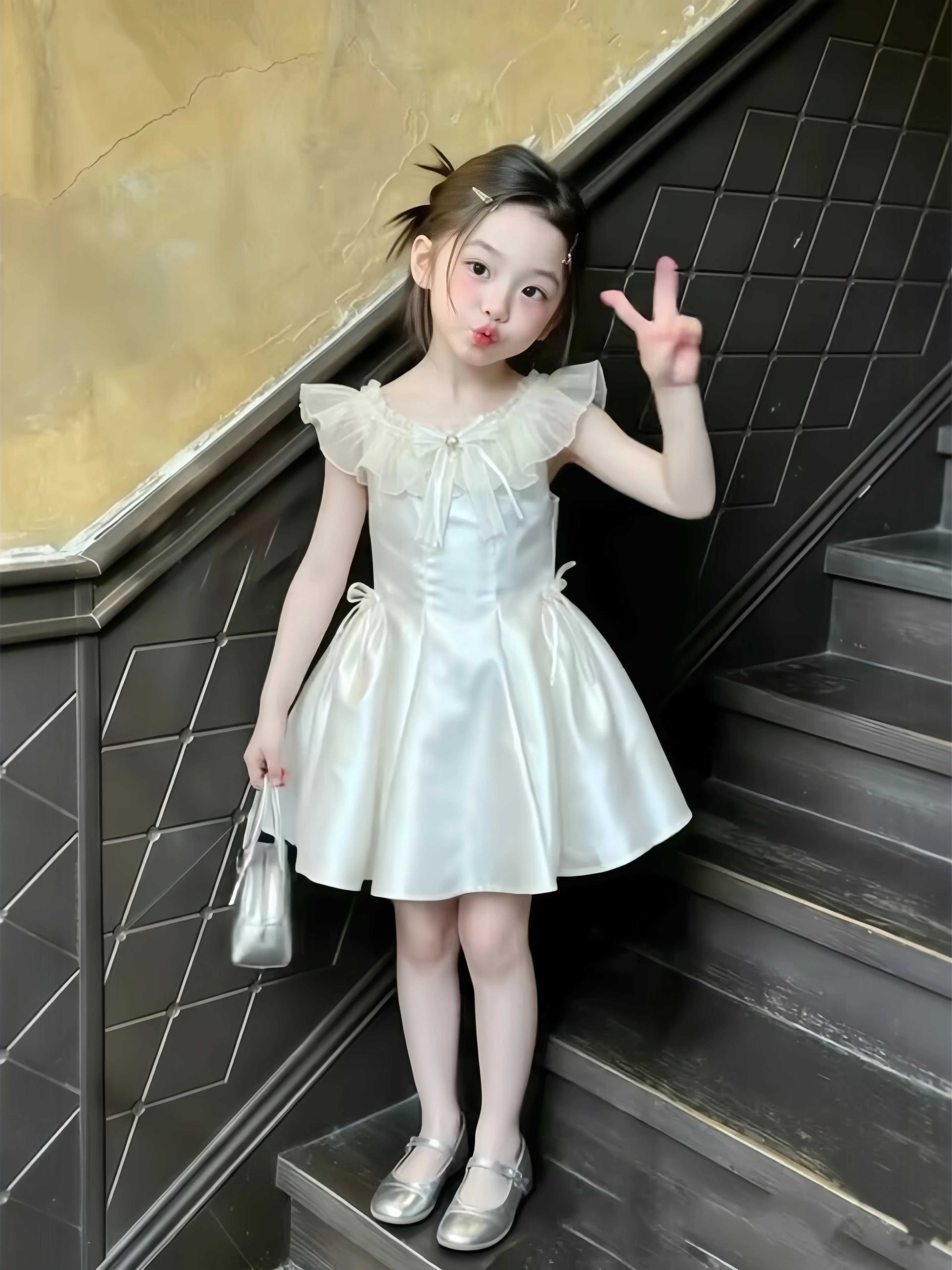 robe-de-princesse-pour-filles-nouveau-style-d'Ete-leger-blanc-feu-costume-d'anniversaire-manches-courtes-en-dentelle-jupe-de-princesse-a-manches-volantes