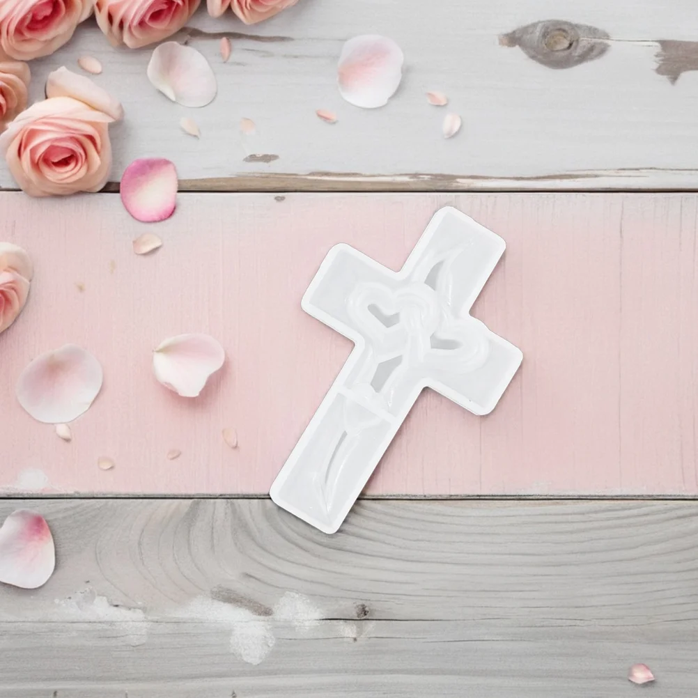 

Cross Heart Mold Silicone DIY for Making Scented Candles Unique Handmade Gifts for Valentine Special Mould Candles