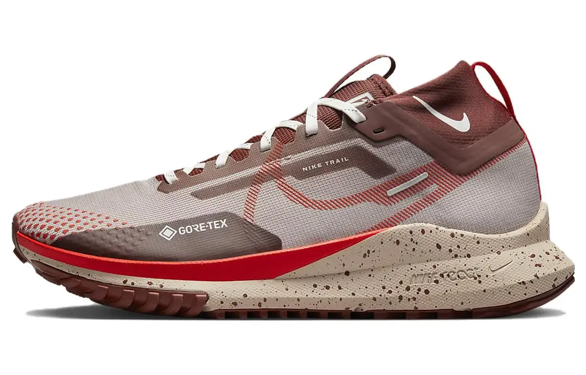 Nike React Pegasus Trail 4 Gore Tex Diffused Taupe Dark Pony Sail Picante Red DJ7926-200