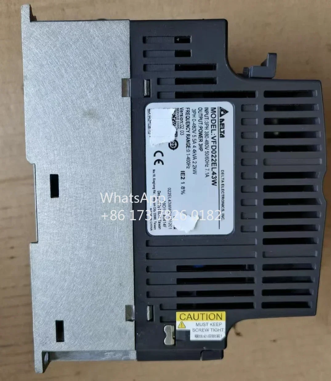 Inversor usado 2.2kw entrada trifásica VFD022EL43W, função de teste normal