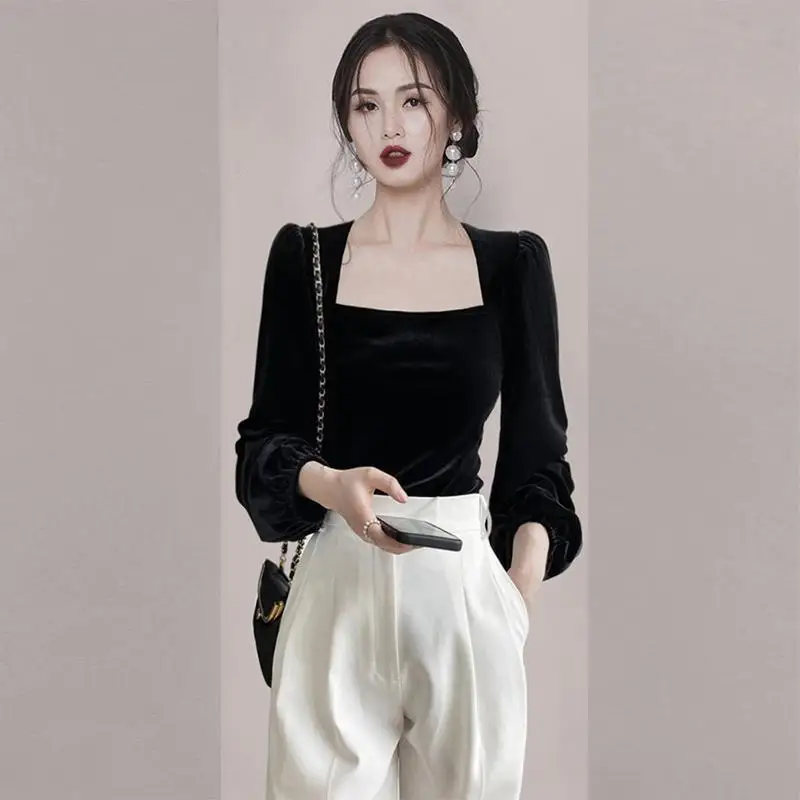 High End Gold Velvet Top with Women's Design Sense Winter New Women's Clothing Niche and Unique Square Neck Collarbone Shirt