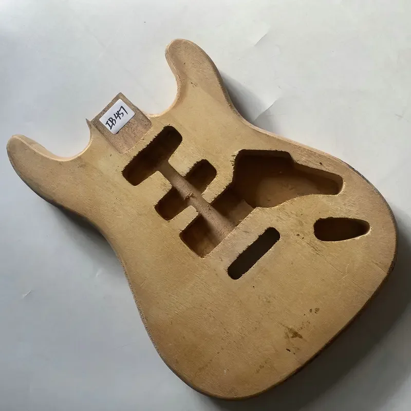 IB457 التالفة الصلبة باس الخشب ST نموذج الغيتار الكهربائي الجسم SSH التقاطات جسر اهتزاز للاستبدال وتقوم بها بنفسك لا دهانات #1