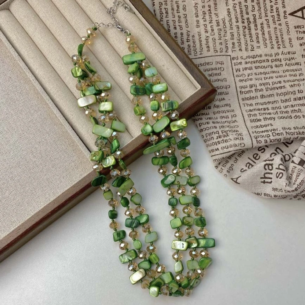 Mehrschichtige unregelmäßige geometrische Muschel-Halsketten für Damen, leichter Luxus, personalisierte High-End-vielseitige Halskette, bezaubernder Schmuck