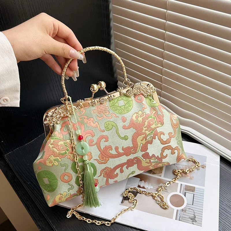 

Весна 2025 года, новые вечерние сумки в китайском стиле с разноцветными цепочками и кисточками, высококачественные роскошные сумки на плечо для женщин