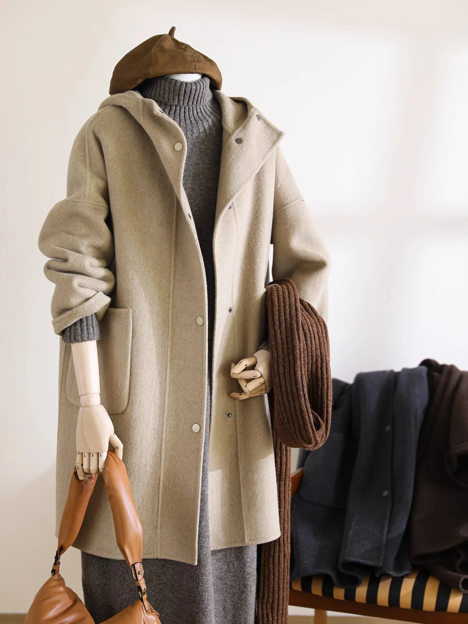 

Двустороннее шерстяное пальто с капюшоном средней длины для женщин, смесовая ткань из кашемира и шерсти от Little Ear Production