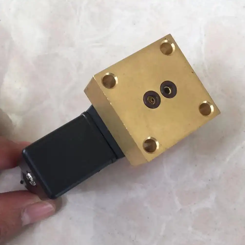 

1089066820 Solenoid Valve for Atlas Copco Compressor 24V 1089-0668-20