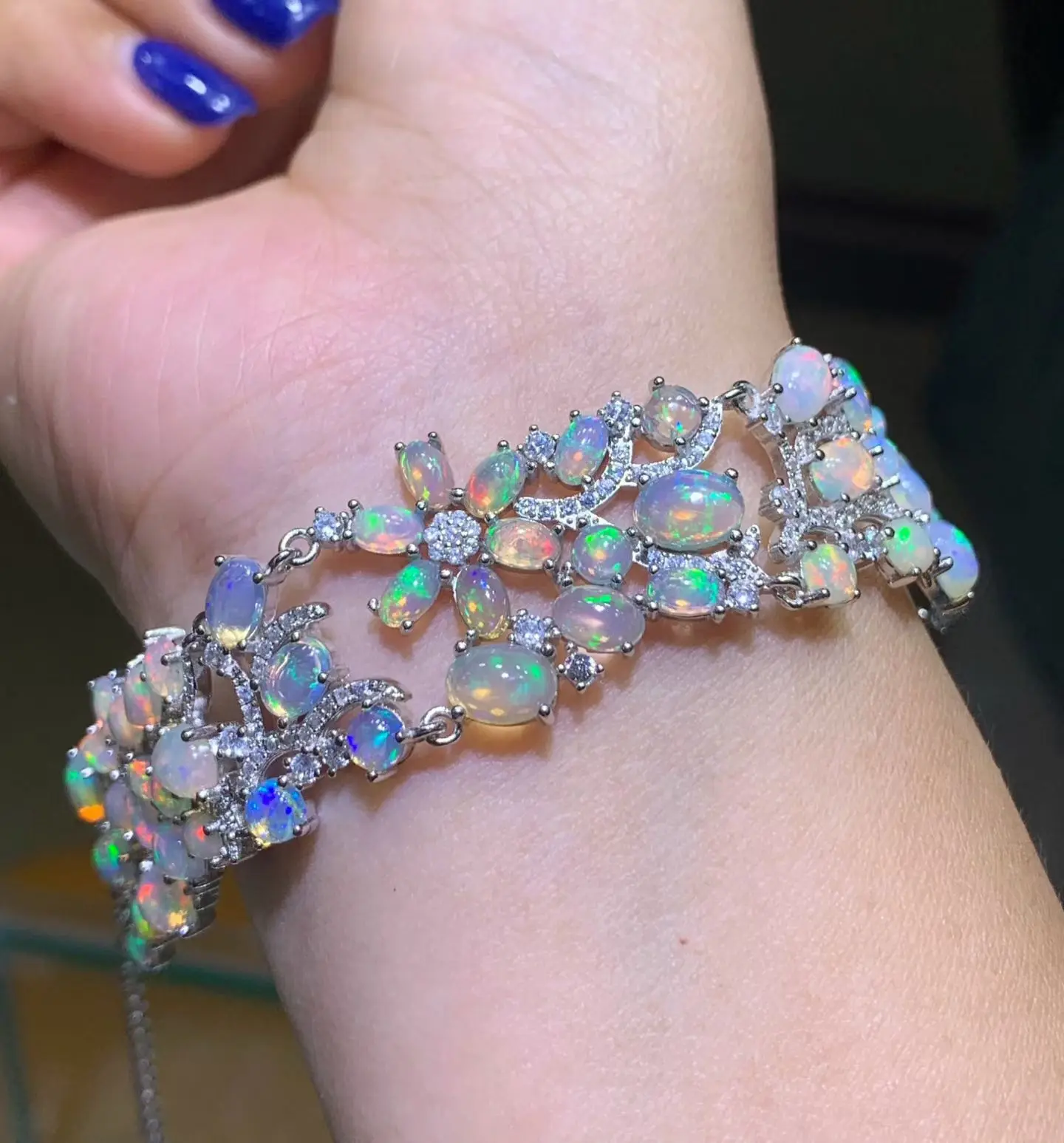 

Роскошный браслет из натурального эфиопского опала, серебро 925 пробы, хорошее качество, черный опал, драгоценный камень для женщин, свадебная вечеринка, ювелирные изделия, подарок