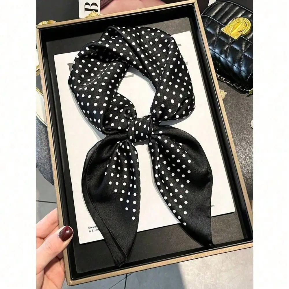 

1pc Women's Elegant Retro Polka Dot Print Thin Satin Scarf, Faux Silk Material, Bohemian Vintage Casual Style, Can Be Used As Scarf, Shawl, Lightweight And Comfortable, Suitable For Spring/Summer Daily Wear And Dress Matching