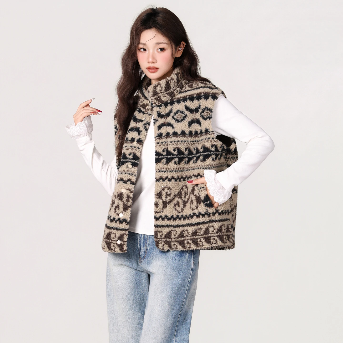 سترة ريترو فيل آيلاند بنمط خروف من القطيفة للنساء لخريف وشتاء 2025 سترة كتف كامري جديدة #6