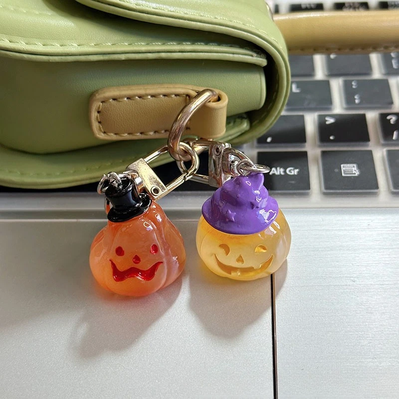 Shining U 発光カボチャキーホルダー 女性用 男性用 ファッションアクセサリー ギフト ハロウィン