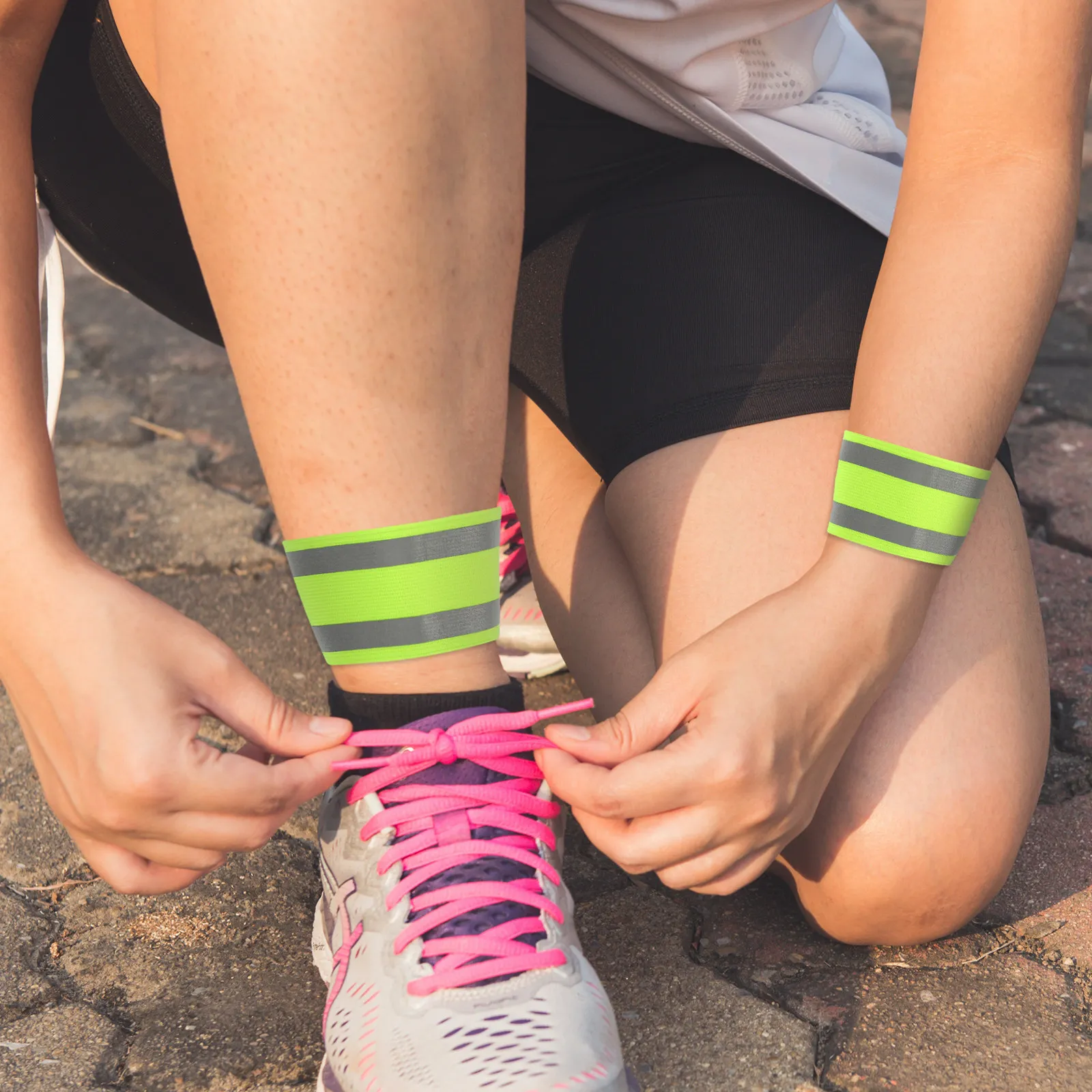 

2Pcs Lightweight Reflective Leg Strap Adjustable Outdoor Safety Band for Running Cycling Walking Construction