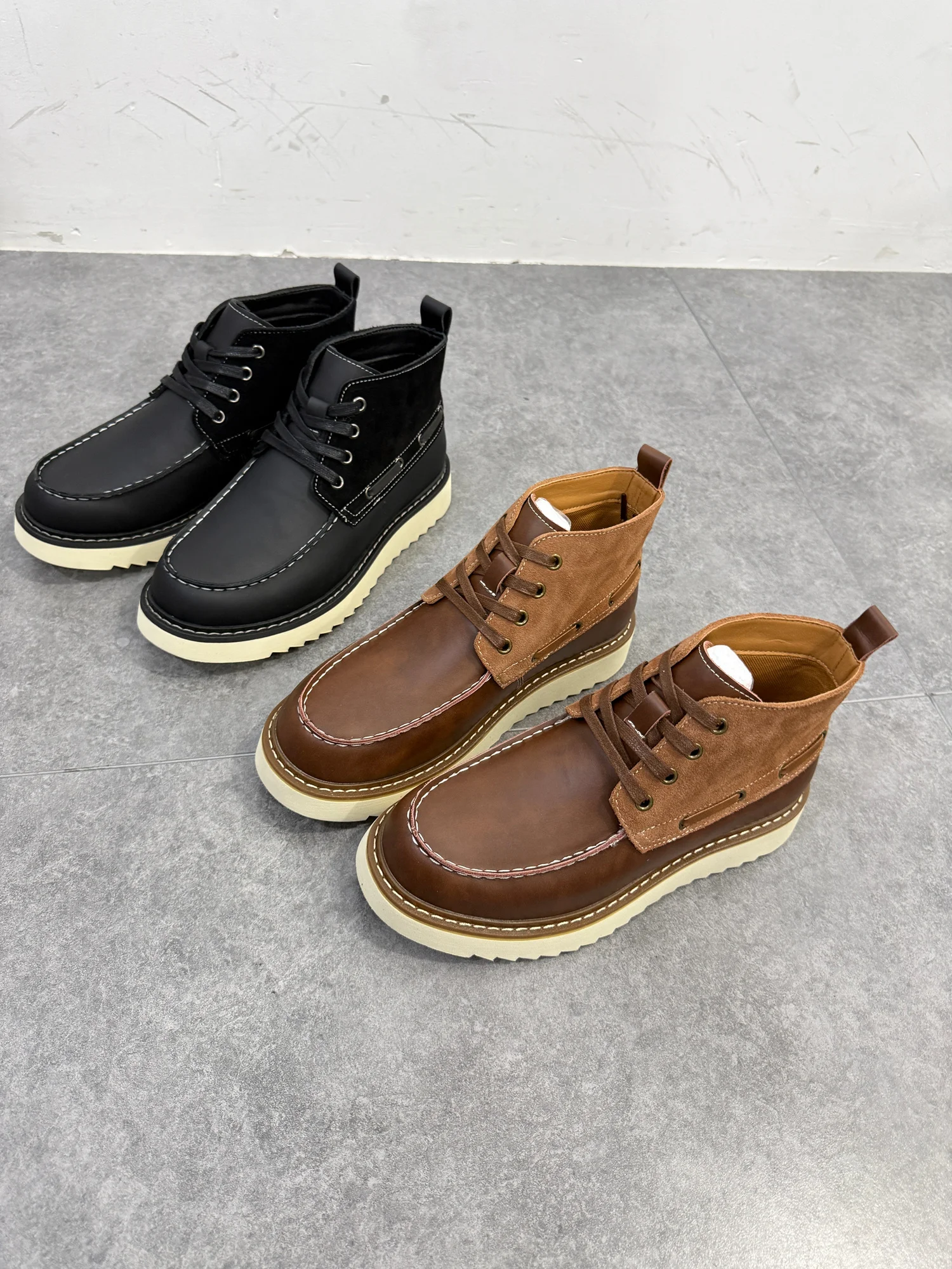 

Retro Desert Motorcycle Style Men's Boots High End Faux Leather Anti-Fur Hard Man Workwear Autumn Winter Shoes