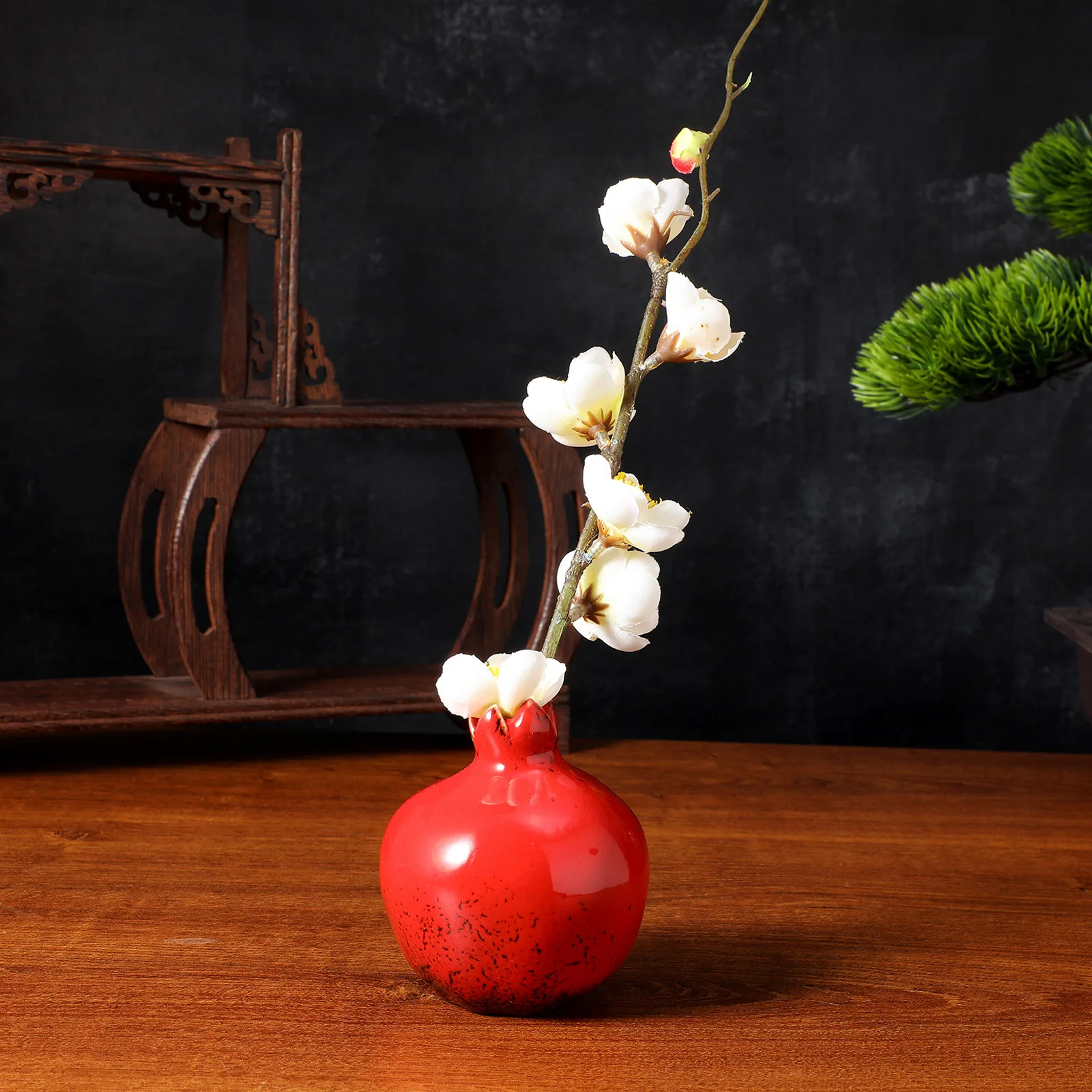

Small Ceramic Pomegranate Vase Chinese Style Craft Home Decor Desktop Flower Container for Dried Flowers Vintage Artistic Vase