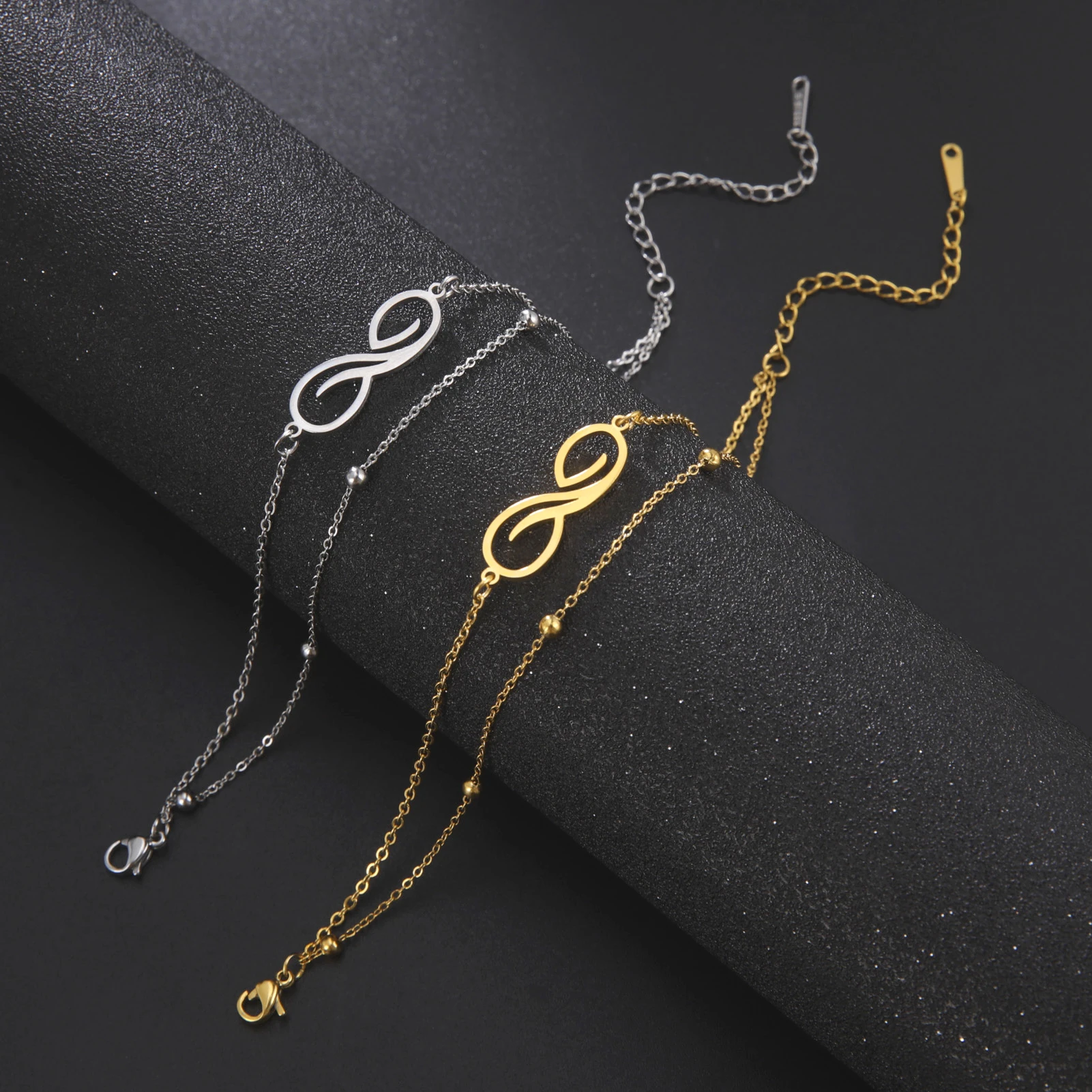 Bracelet Symbole Infini Skyrim en Acier Inoxydable pour Femme, Chaîne à Double Rangée de Perles, Bijou Minimaliste Géométrique, Cadeau pour Couple
