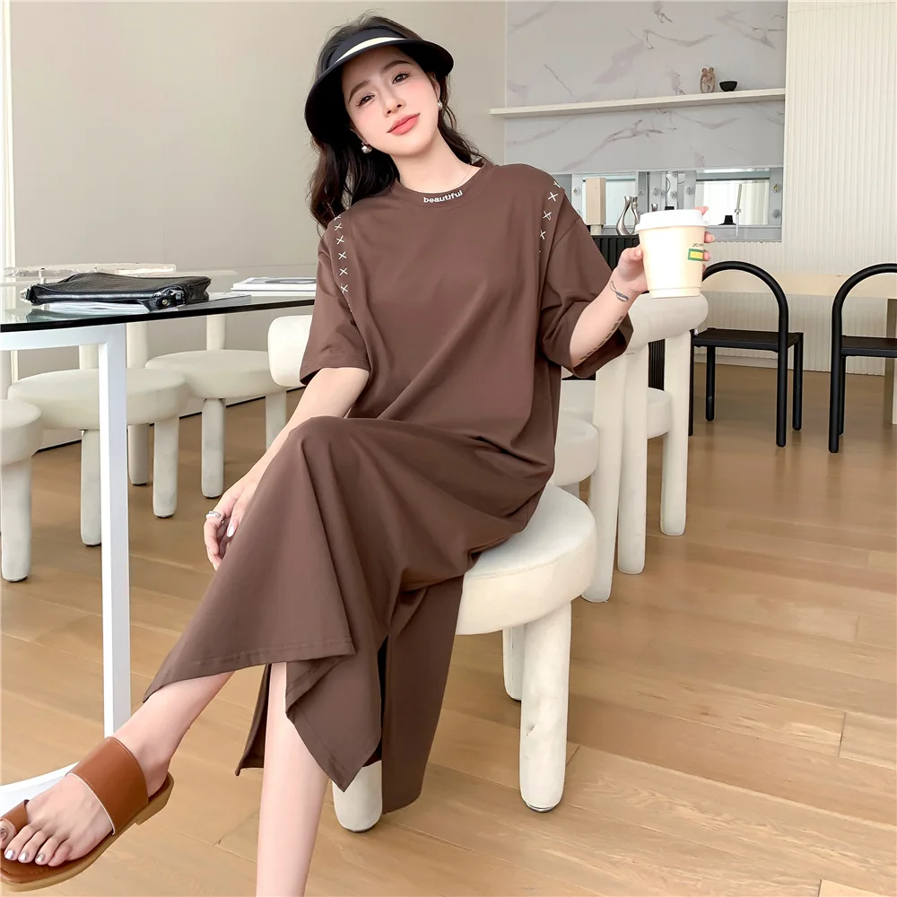 Luźna Elegancka Sukienka T-Shirt z Krótkim Rękawem i Haftem Damska Letnia Codzienna Rozcięcie Długa Spódnica Duży Rozmiar Koreański Okrągły Dekolt Wysoki Stan