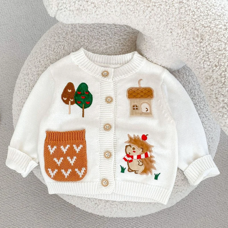 

Autumn new baby clothing, 0.3 year old female baby cartoon pattern embroidered jacquard pocket knitted jacket