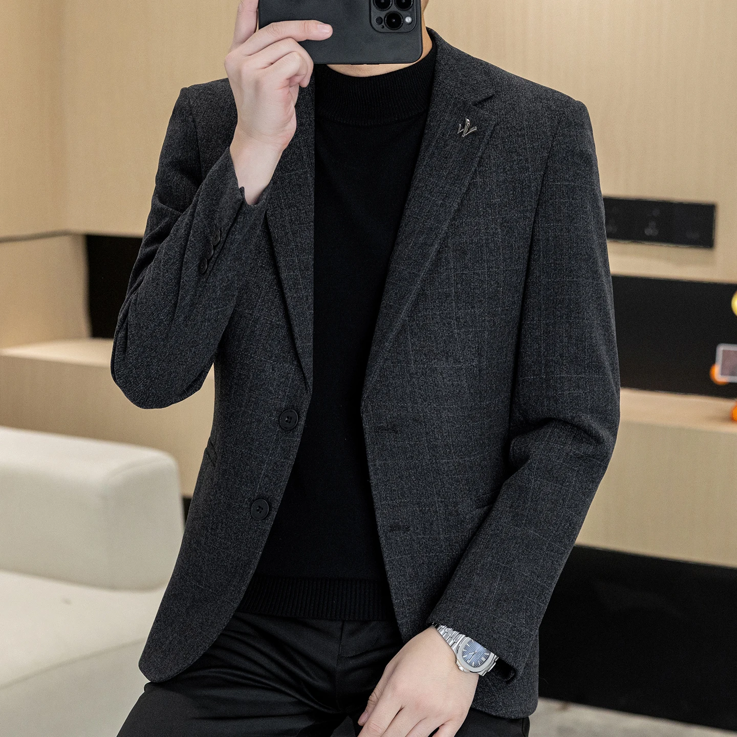 Autumn and winter new men's suits, two-button single-breasted jackets, men's casual business wear, formal wear, and men's suits