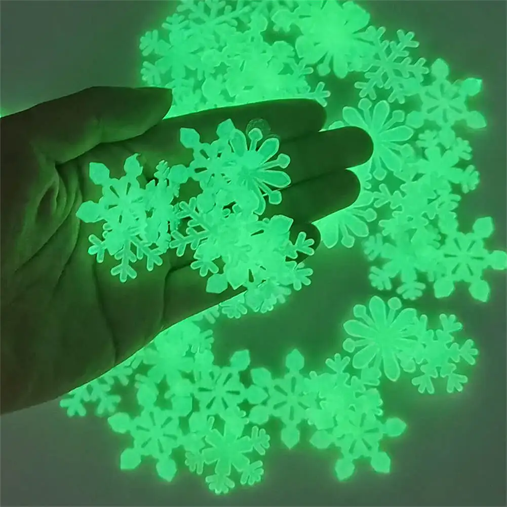 50Pcs Luminous Snowflake Wall Stickers Glow in the Dark Decal Kids Baby Room Bedroom Birthday Christmas Home Decoration Supplies